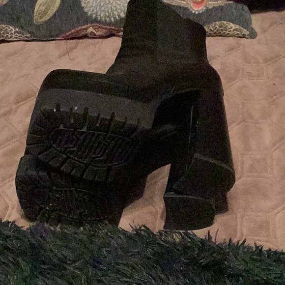 Platform boots - Picture 3 of 4